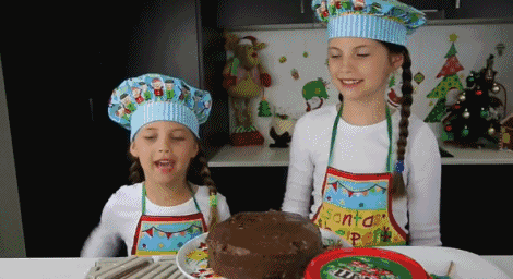 240e82bbc7259c2fbe33f06e41586b7c.gif