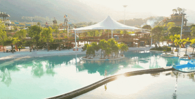 0268ea7ab502a11d67cb4e11843a830d.gif