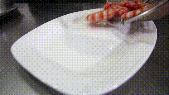 85b21c821225210146f6b1d0e5e4c854.gif
