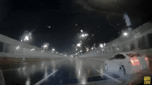 fb8a06ddc2ea8d4f14bbbfa8a5864079.gif