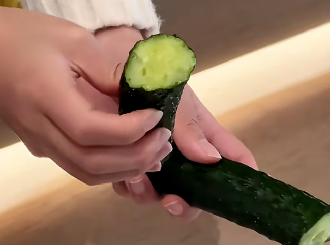 c0e016c9c321ef4e27fcfb7810ae76ac.png