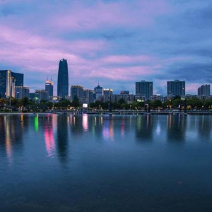 继佛山之后，广东又一“黑马”城市诞生，有望成第五个一线城市 ...