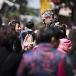 孕妇职场被公司开除，怀孕后该不该离职？孕妈要学会保护自己 ... ...