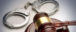 男子控制考场内电脑帮考生作弊，获刑11个月
