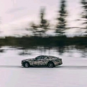 劳斯莱斯 2030 年成为全电动品牌，Spectre 明年投产