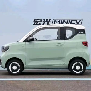 五菱宏光MINI EV的竞争对手-北汽元宝