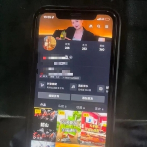 长沙女子花3万当网红失败退费遭拒，公司：她无理取闹