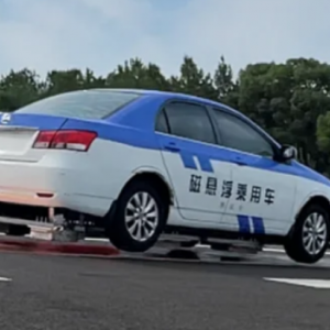 磁浮汽车国内成功上路测试 速度达211km/h