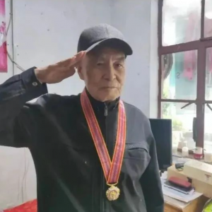 92岁长津湖战役老兵，在弥留之际决定……