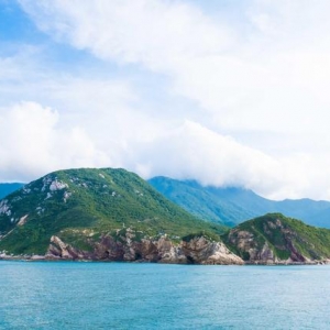 深圳最美海滩之一，是海滨旅游胜地，誉为国内版巴厘岛，你想去吗 ...