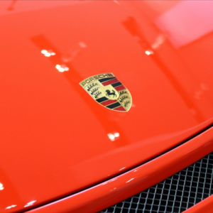 保时捷全球前9月卖了22万台 中国女车主买的最积极