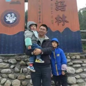 “素未谋面的爸爸”，谢谢你！