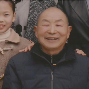 退伍老兵离世后，锁在木匣子里的“秘密”被发现了