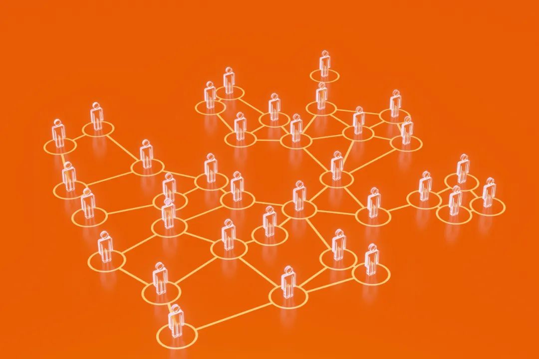 如何清除网暴存在的经济社会土壤？