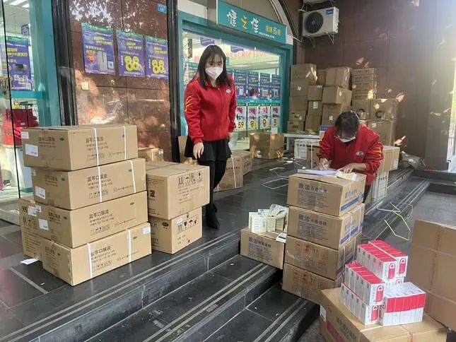50万盒、100万人份……国务院紧急向云南调运！