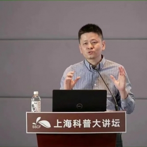 吞刀片算严重吗？咳痰带血要紧吗？专家最新回应