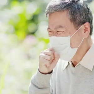 新冠“阳了”咳嗽不止，分寒咳热咳！怎么分辨？如何缓解→ ...