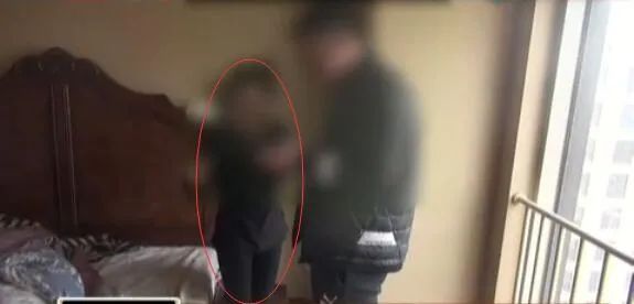 她29岁不用工作，住豪宅、开豪车，每月零花钱5万还不够....