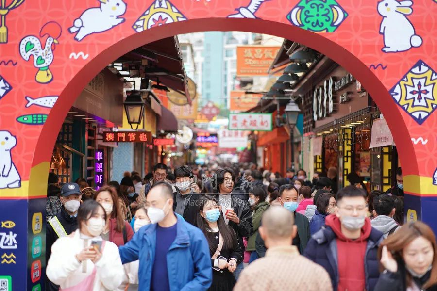 澳门就业情况改善  上季本地居民失业率降至4.5%