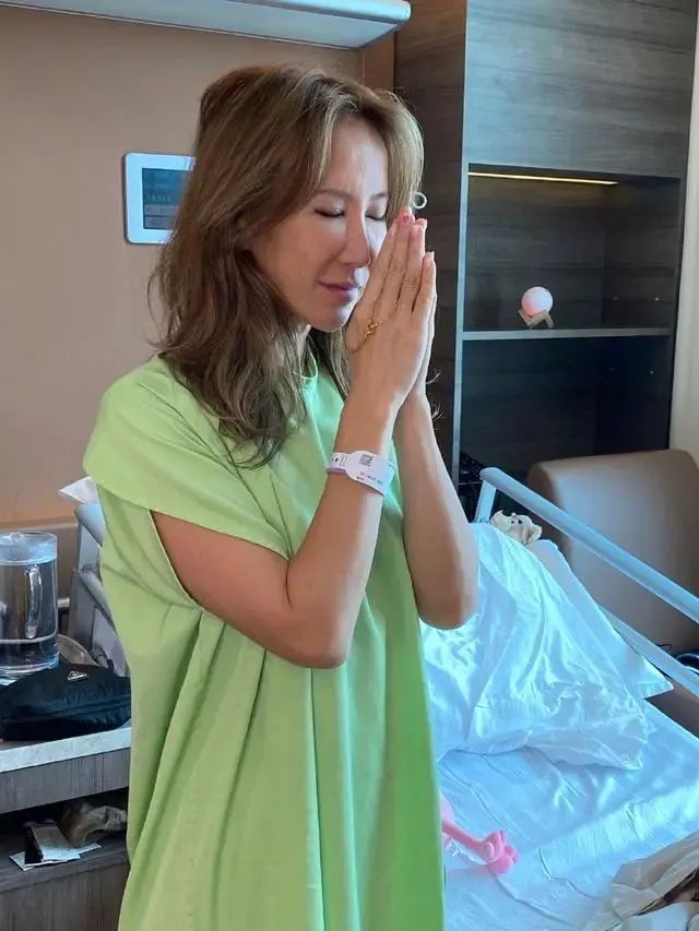 “一辈子最大的恐惧！”知名女歌手自曝身体缺陷，已无法正常生活 ...