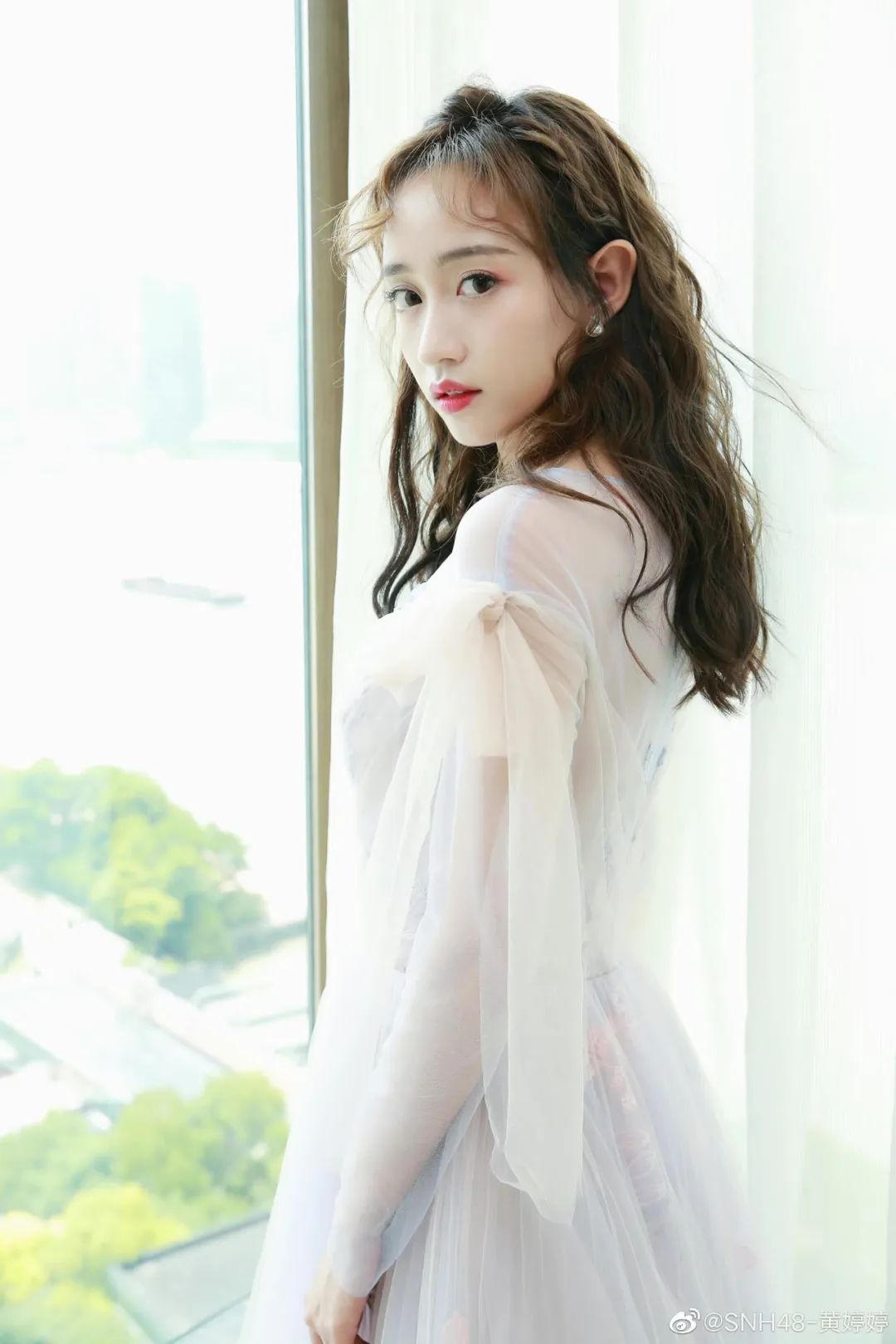热搜第一！知名女艺人道歉