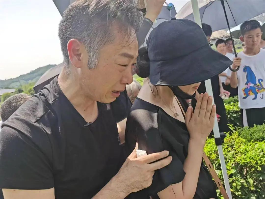 “杭州女童被保姆遗留电梯坠亡案”下周开庭，其父发声