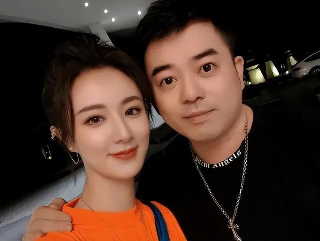 薇娅偷逃税被罚后，其丈夫斥资2200万拿地