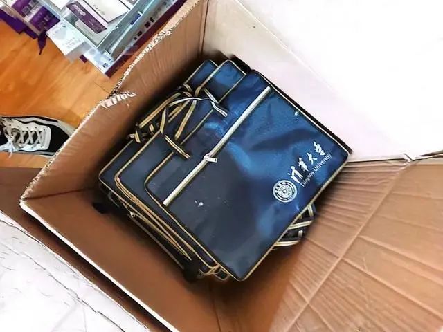 男子冒充清华学霸成网红，网友：百万粉丝看不出骗子？