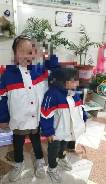 24岁女工猝死，丈夫称与每天12小时夜班有关，公司：她是自愿加班 ...