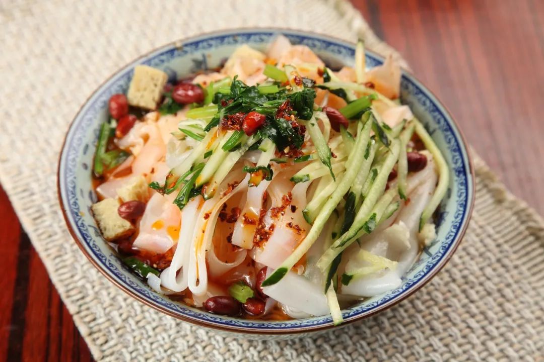 凉皮加黄瓜丝，多家餐馆被罚5000元！冤吗？