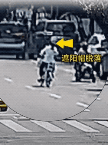视频揪心！女子突然摔倒身亡，“罪魁祸首”是一顶帽子