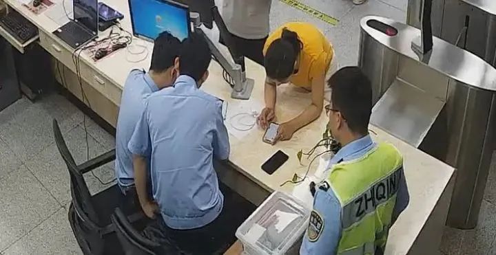 近期高发！不到两个小时，女子账户158万只剩22元