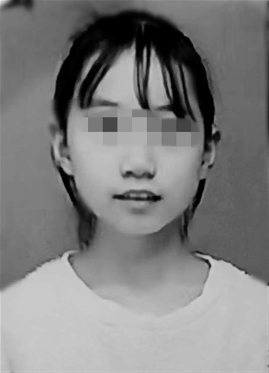 痛心！8岁女孩下水救人不幸遇难，父亲：此前答应奖励的奶茶还没买 ...