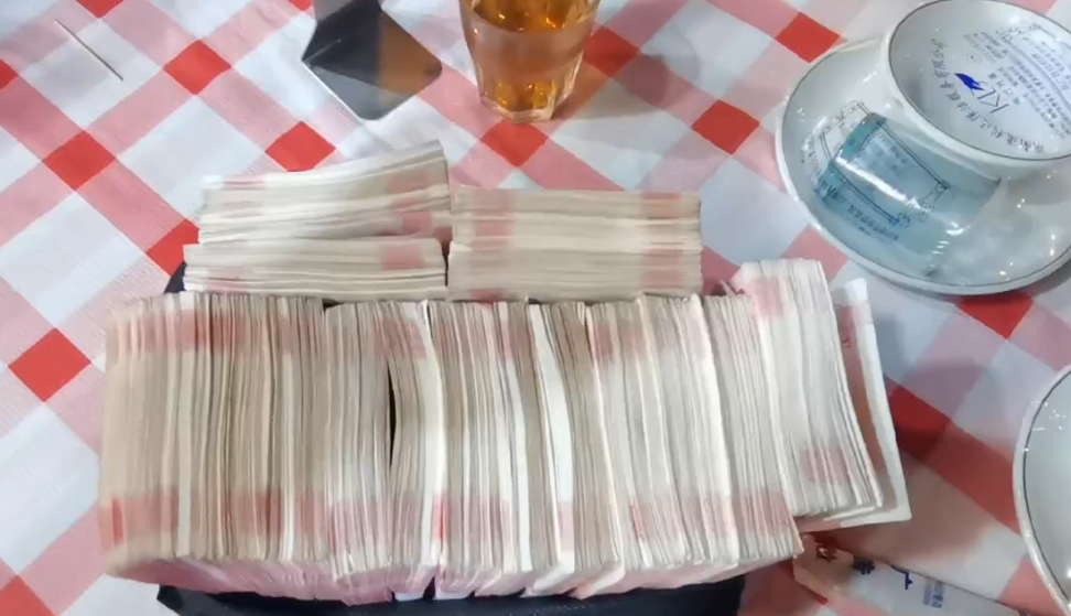 事发长沙！16万现金失主找到了！