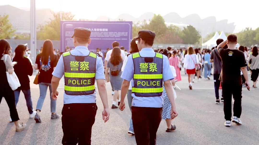 知名歌手演唱会，29人被抓！