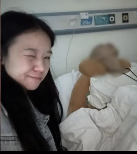 患癌男友仅剩1个月生命，女友不离不弃答应求婚：他只是先离开 ... ...