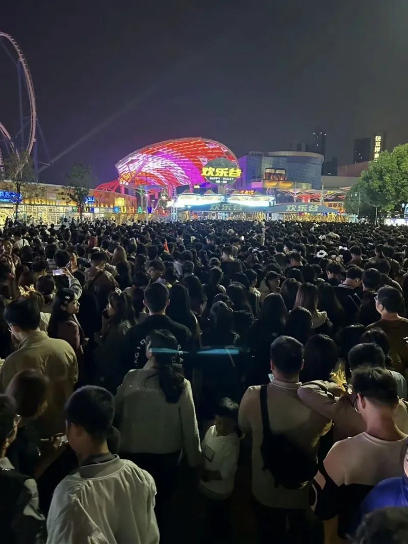 游客高喊退票！一知名景区人人人人人