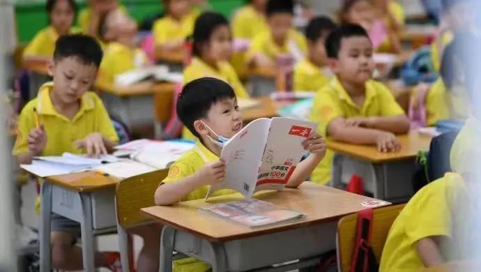 这项暂行办法正式实施，大学生还能做家教吗？