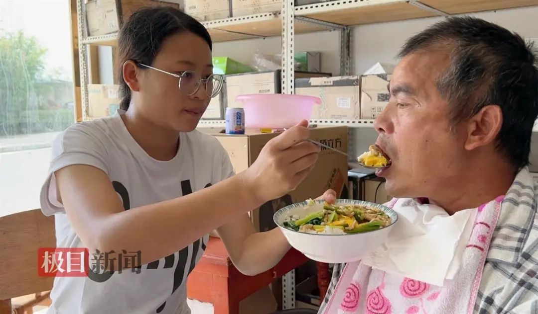 “后爸也是爸！我愿意照顾他一辈子！”