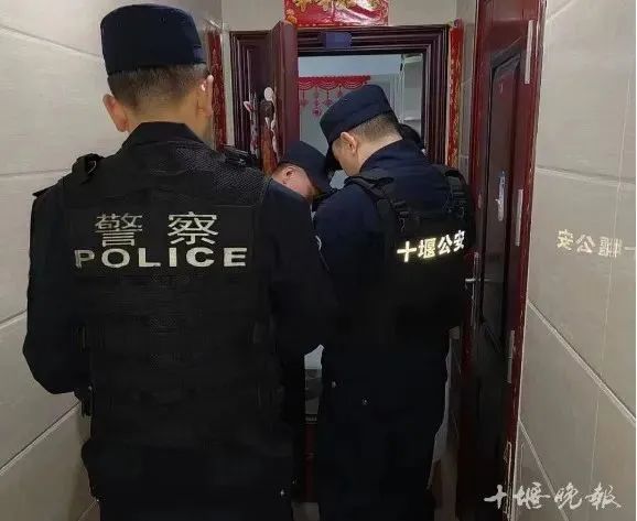 全楼验DNA，找到他了！