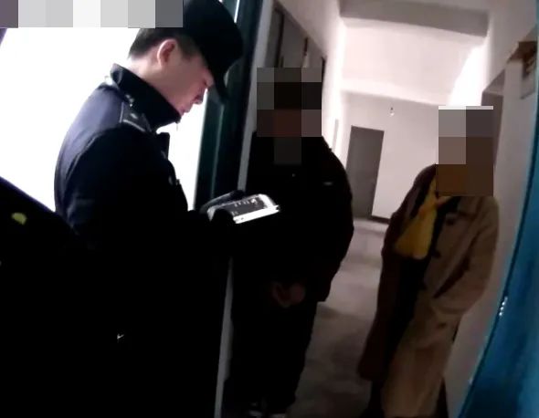 家长注意！已有人被骗！从几十元到上万元，这种小卡片瞄准未成年人...... ... ...