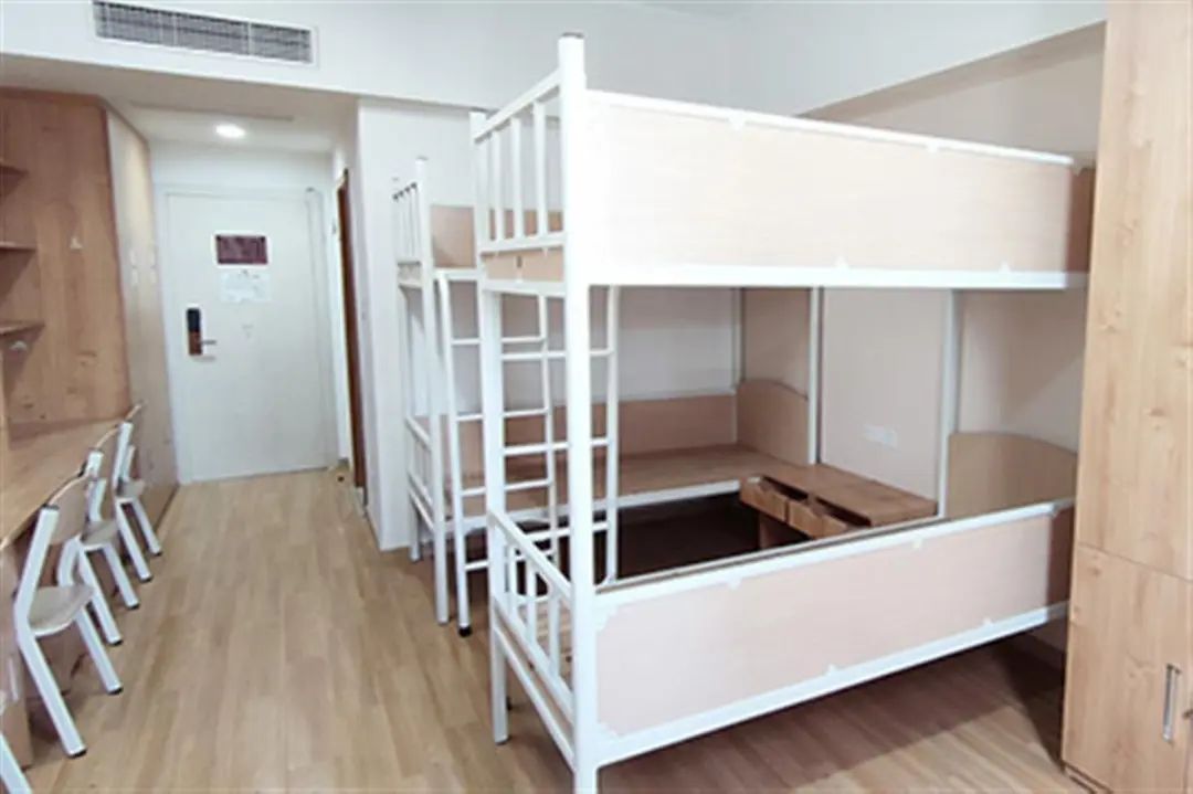住不进校内的专硕生：有人房租是学费的3倍，有人一年花1600元住公寓 ... ...