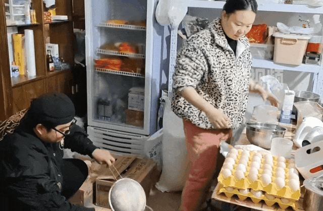 “我和妻子可以听不见，但女儿必须听见”