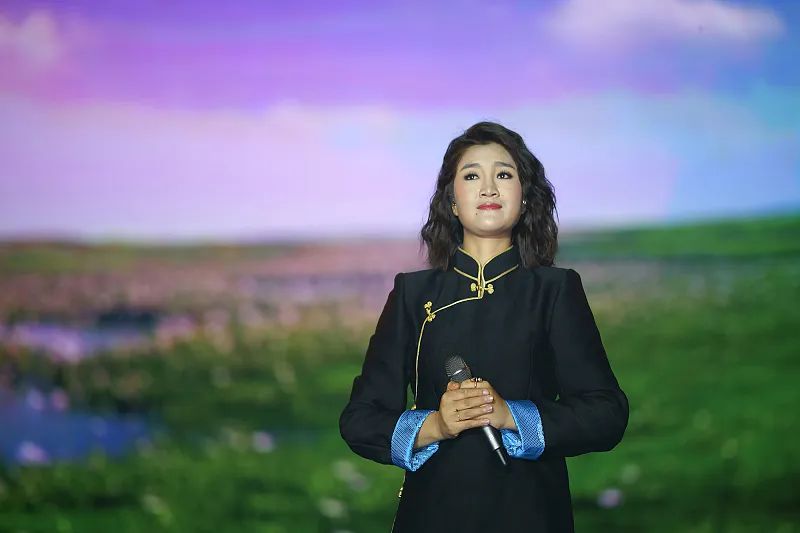 判了！知名女歌手又双叒叕侵权，曾42次被告上法庭……