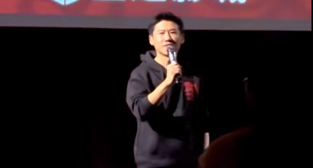 春节档电影路演突发！知名男演员现场被骂，影院发布声明