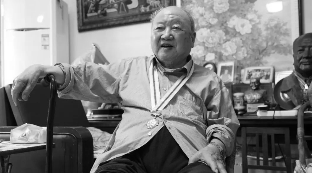 痛悼！他在南京逝世，享年100岁