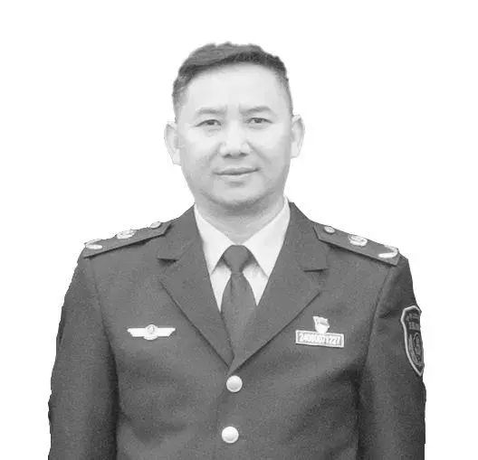 痛心消息传来！他不幸牺牲，年仅50岁