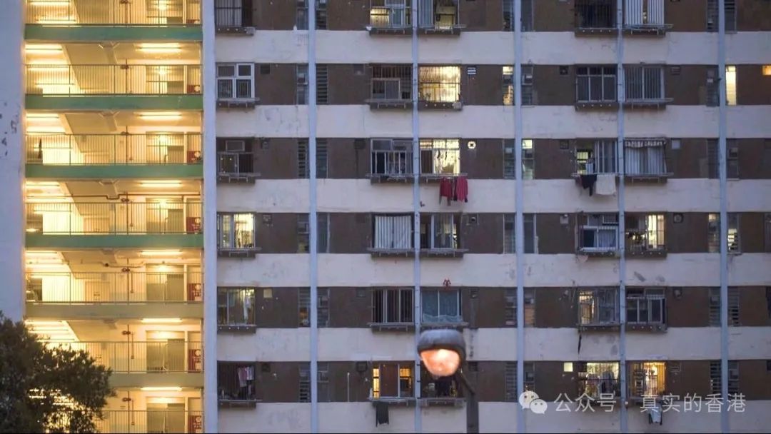 有香港人慌了！內地有资产超额，公屋被没收！