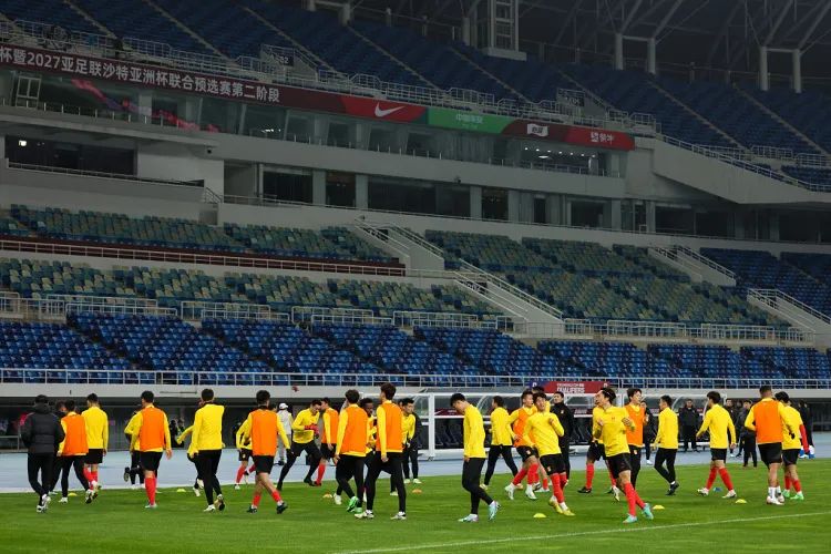 国足今晚再战新加坡，来预测下结果吧！