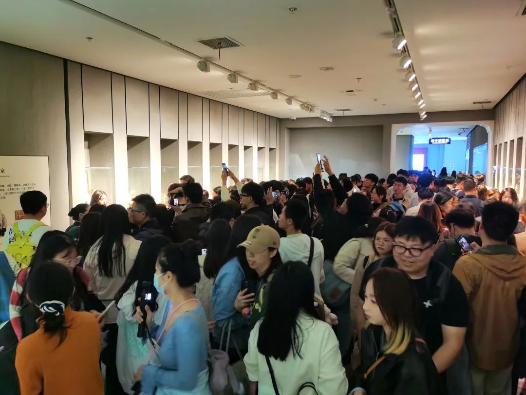“没夸张，全国景区都像有1亿人！”